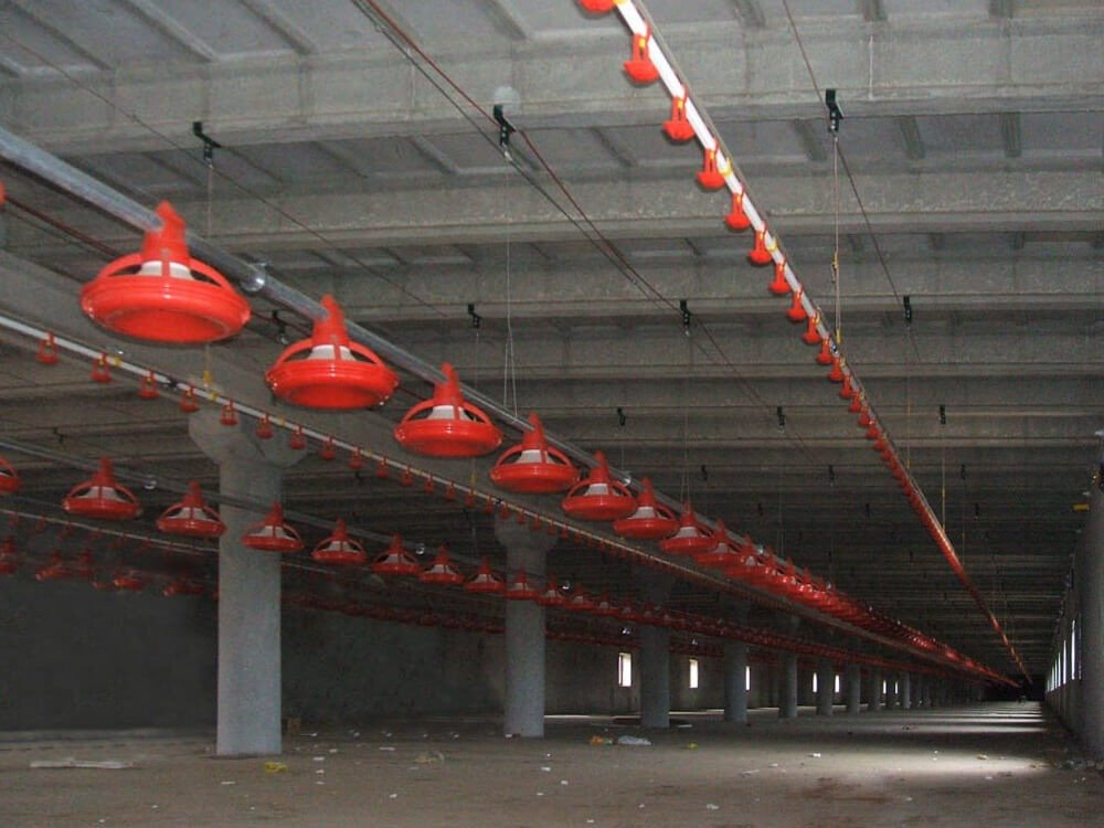 Industrial concrete mixer plant and hydraulic moulding equipment